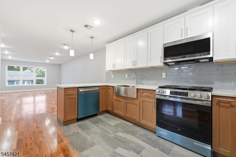 Property listing MLS 4049823 photo 7