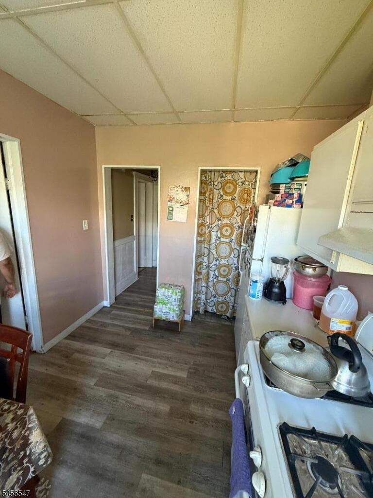 Property listing MLS 4049860 photo 3