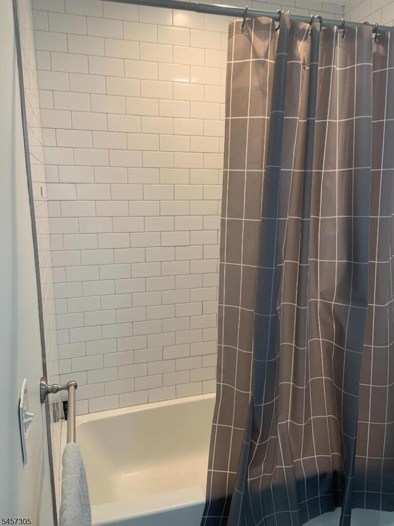 Property listing MLS 4049863 photo 7