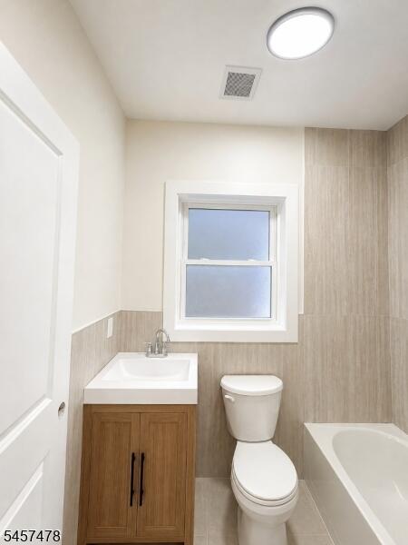 Property listing MLS 4049879 photo 5