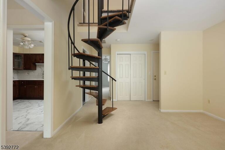 Property listing MLS 4049882 photo 9