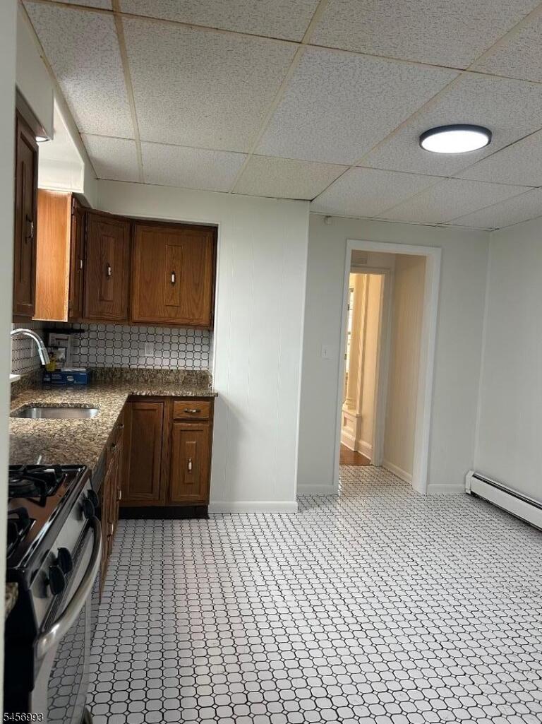 Property listing MLS 4049896 photo 10