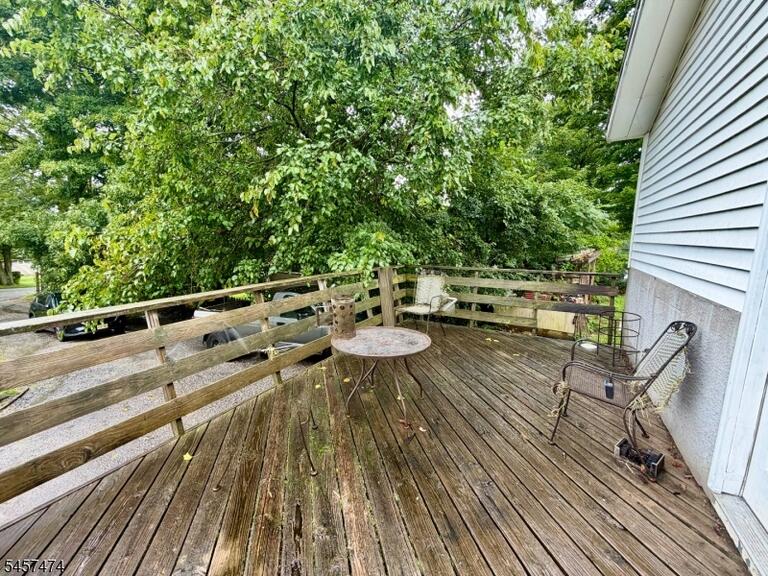 Property listing MLS 4049900 photo 10