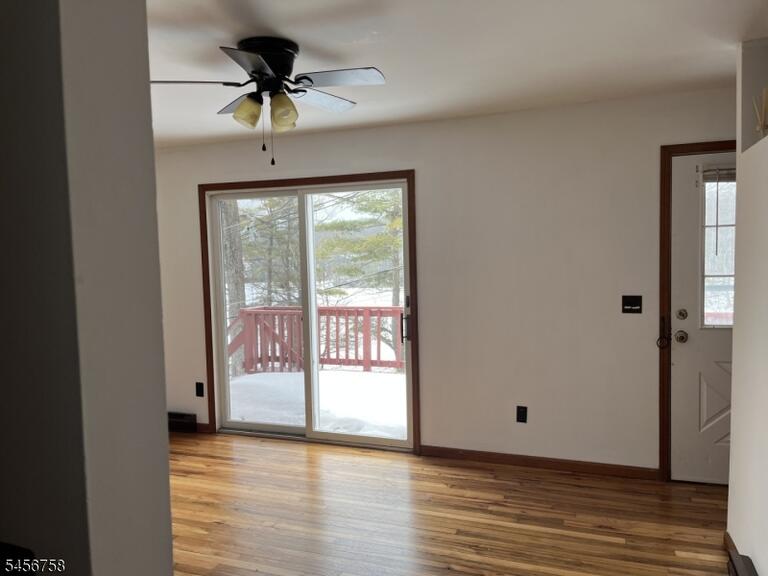 Property listing MLS 4049907 photo 8