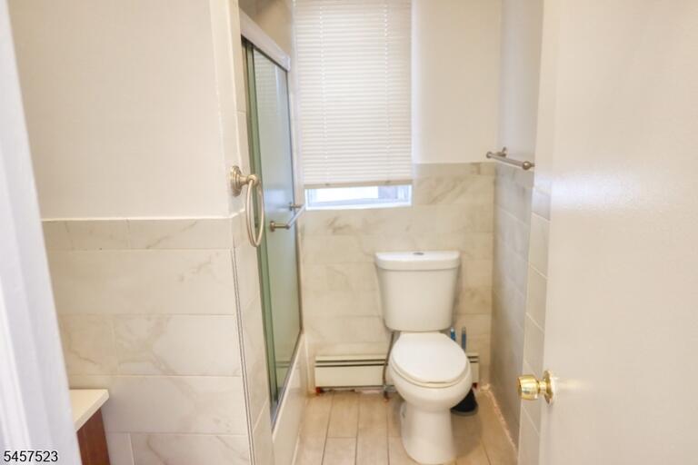 Property listing MLS 4049920 photo 3