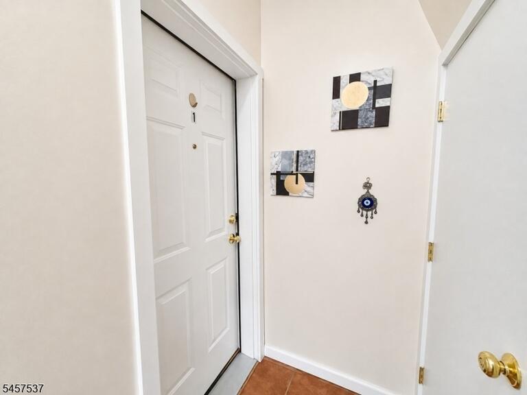 Property listing MLS 4049921 photo 20