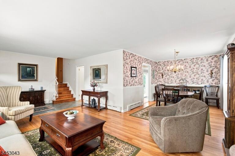 Property listing MLS 4049923 photo 10