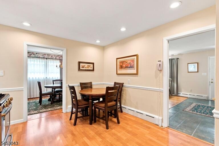Property listing MLS 4049923 photo 6