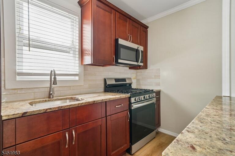 Property listing MLS 4049974 photo 13