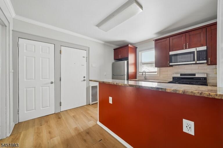 Property listing MLS 4049974 photo 15