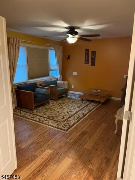 Property listing MLS 4049976 photo 2