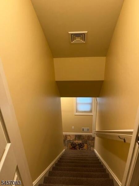 Property listing MLS 4049976 photo 9