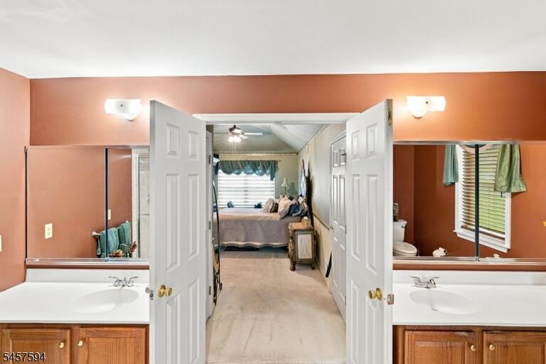 Property listing MLS 4049981 photo 37