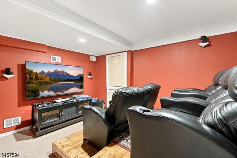 Property listing MLS 4049981 photo 45
