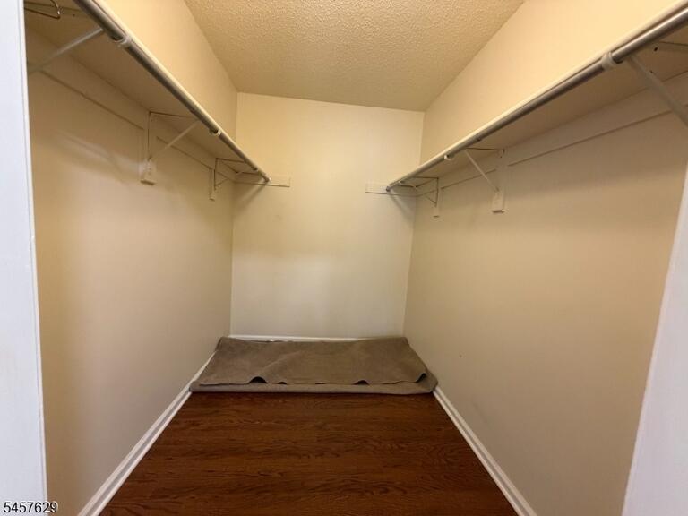 Property listing MLS 4050006 photo 10