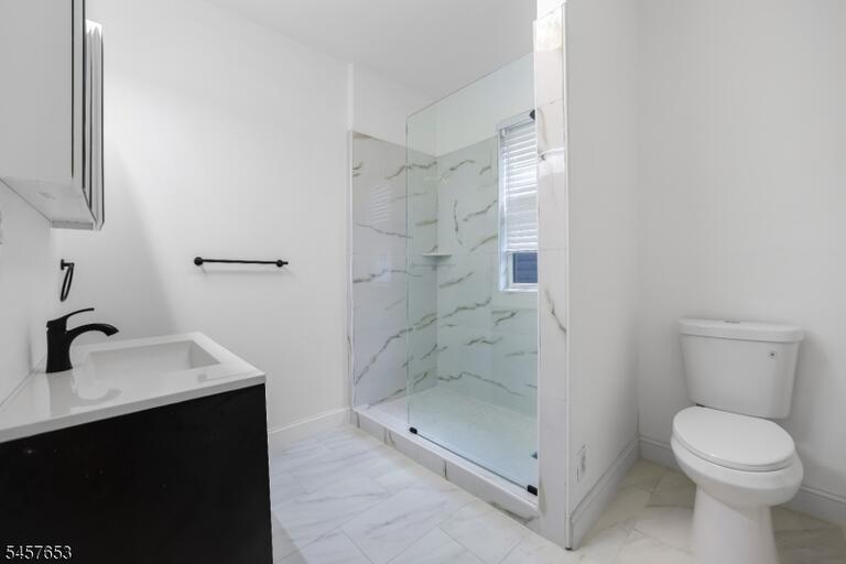 Property listing MLS 4050020 photo 18