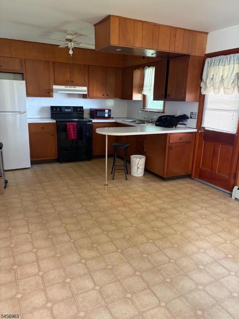 Property listing MLS 4050023 photo 10