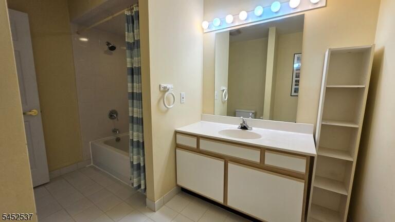 Property listing MLS 4050044 photo 31