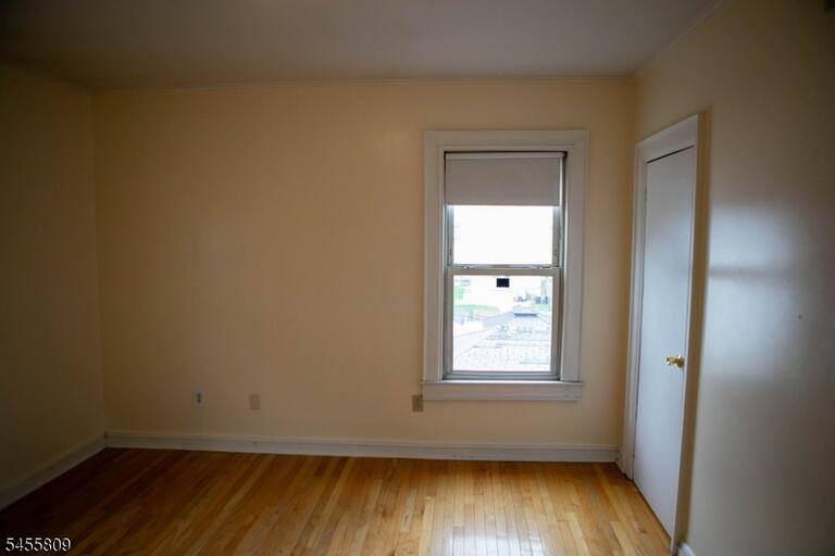 Property listing MLS 4050086 photo 15