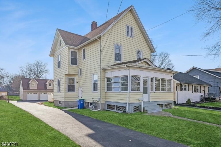 Property listing MLS 4050092 photo 1