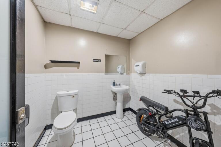 Property listing MLS 4050100 photo 13