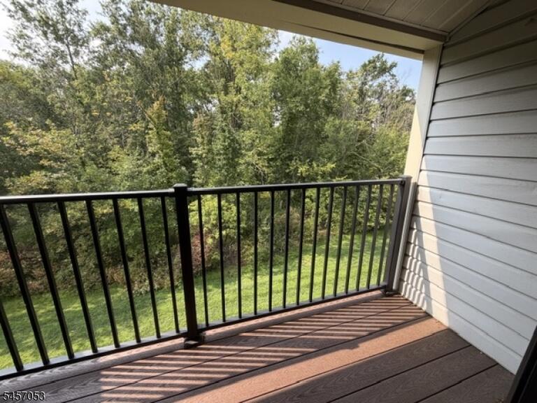 Property listing MLS 4050177 photo 15