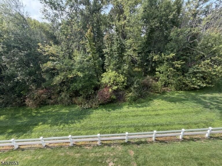 Property listing MLS 4050177 photo 16