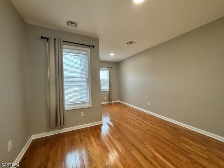 Property listing MLS 4050179 photo 15