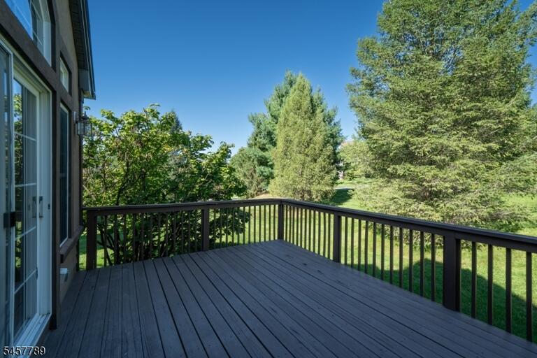 Property listing MLS 4050180 photo 36