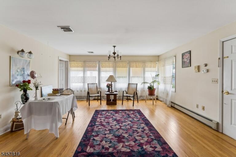 Property listing MLS 4050193 photo 13