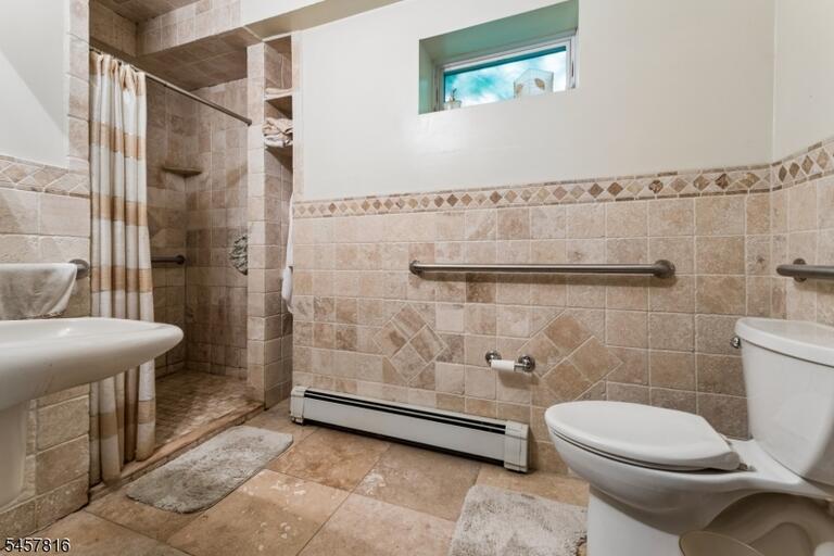 Property listing MLS 4050193 photo 24