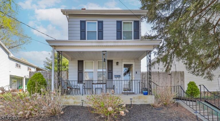 Property listing MLS 4050226 photo 2