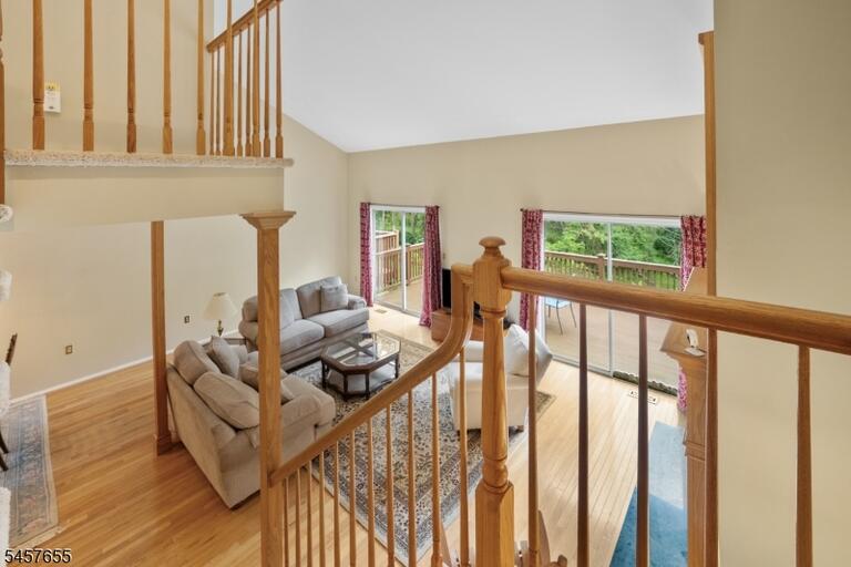 Property listing MLS 4050252 photo 12