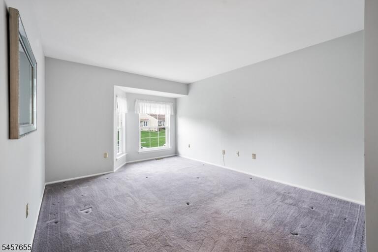 Property listing MLS 4050252 photo 15
