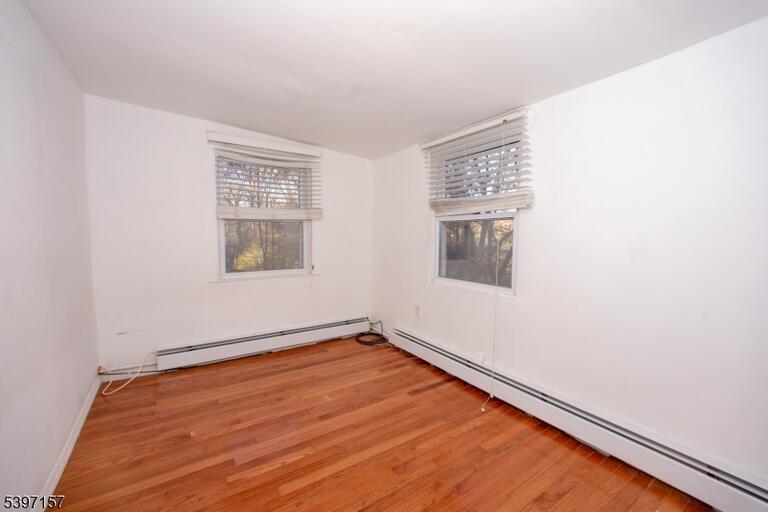 Property listing MLS 4050253 photo 15