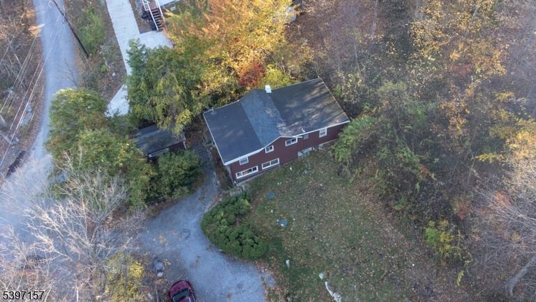 Property listing MLS 4050253 photo 4