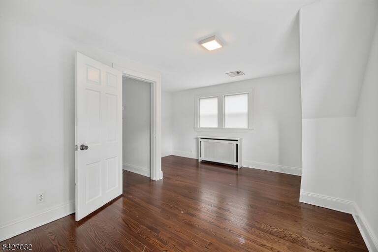 Property listing MLS 4050267 photo 11