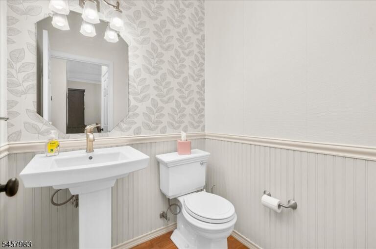 Property listing MLS 4050282 photo 14