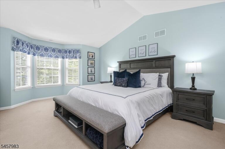 Property listing MLS 4050282 photo 15