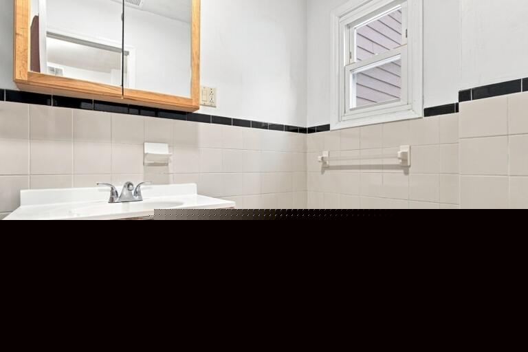 Property listing MLS 4050292 photo 15