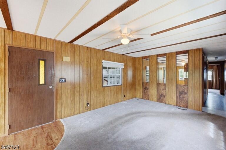 Property listing MLS 4050305 photo 16