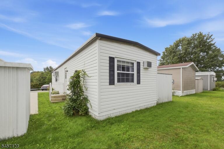 Property listing MLS 4050305 photo 4