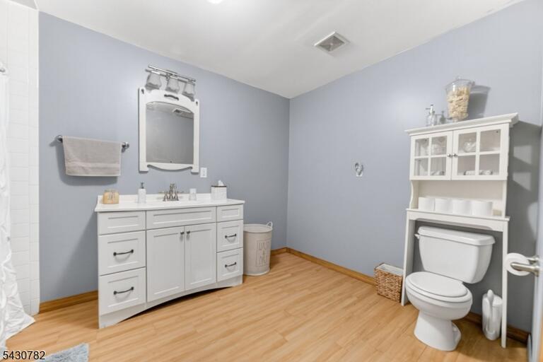 Property listing MLS 4050308 photo 28