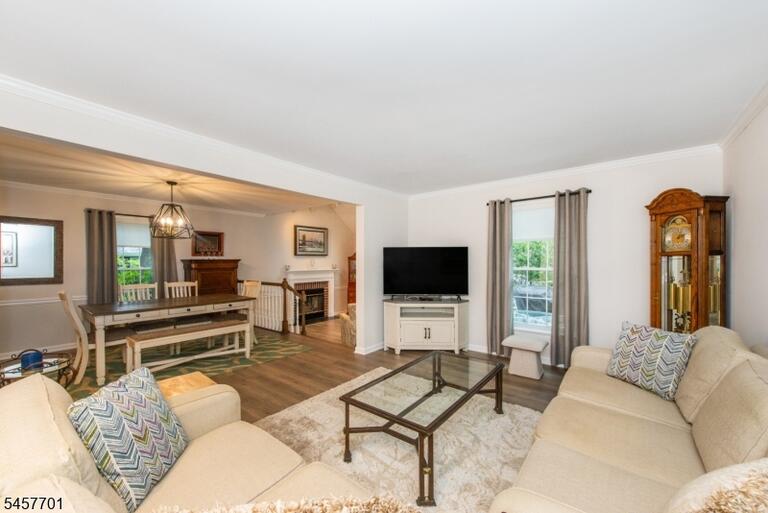 Property listing MLS 4050311 photo 7