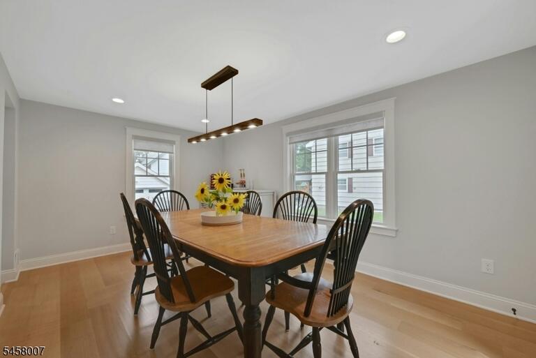 Property listing MLS 4050312 photo 9