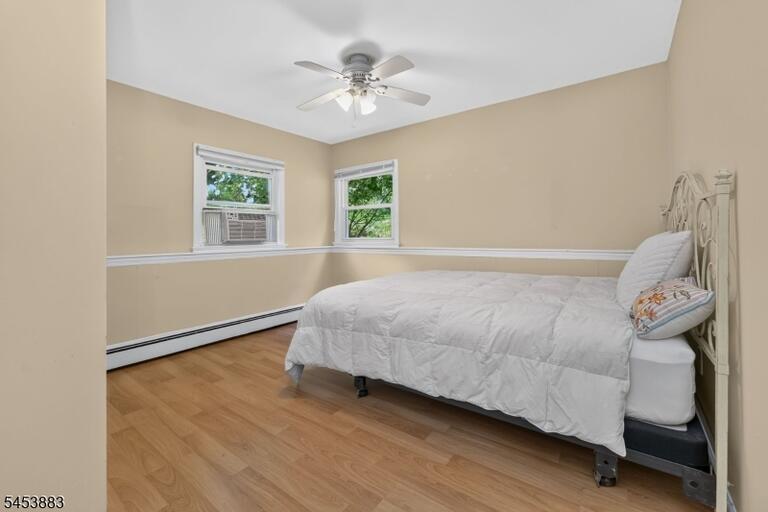 Property listing MLS 4050315 photo 9