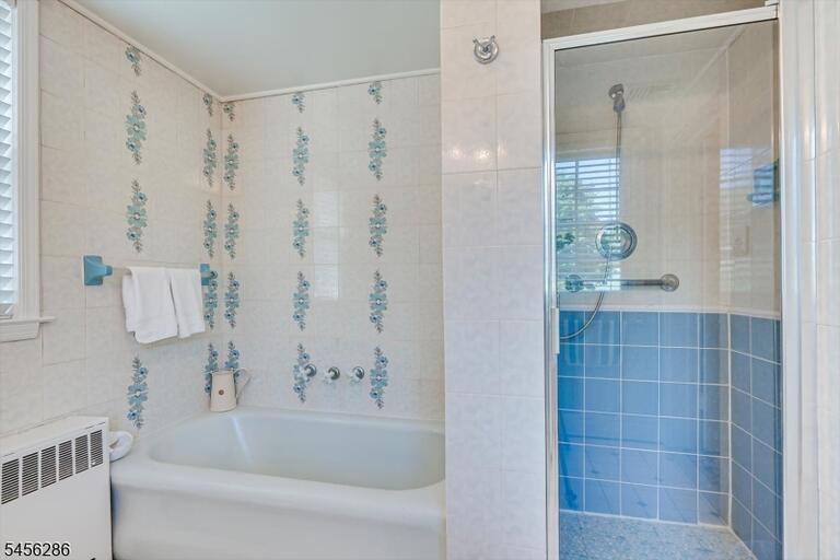 Property listing MLS 4050317 photo 38