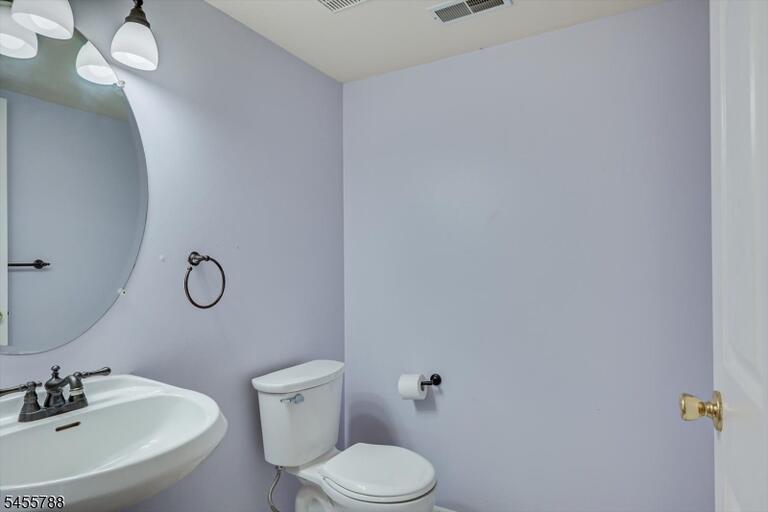 Property listing MLS 4050320 photo 14