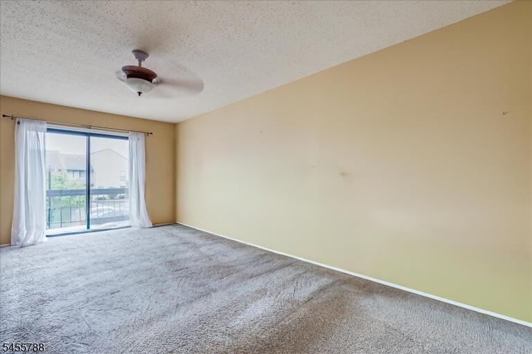 Property listing MLS 4050320 photo 20