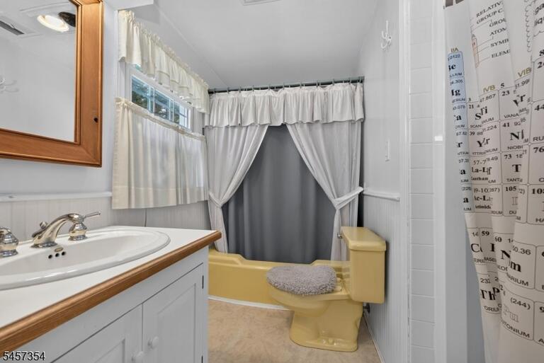 Property listing MLS 4050325 photo 26